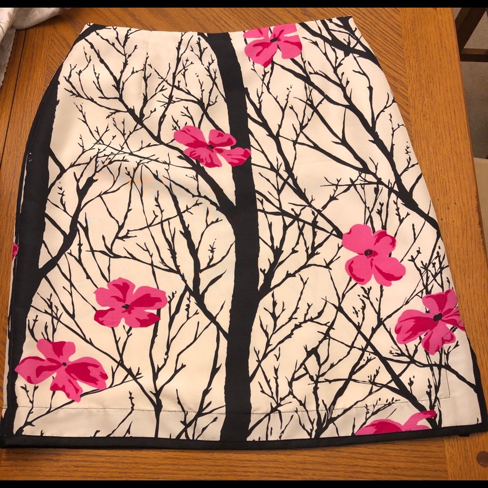 Silk black & cream skirt with branches and bloom 8
